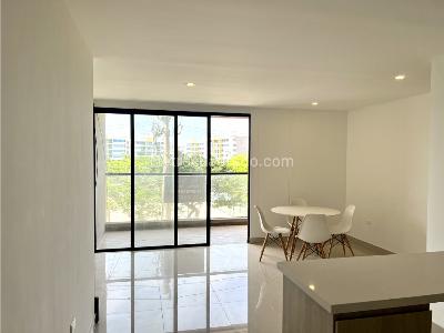 Apartamento de 3 alcobas en venta en Altos De Riomar, Barranquilla, 94 m² · foto 2 de 15