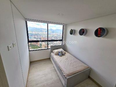Apartamento de 3 alcobas en venta en Las Palmas, Medellín, 78 m² · foto 10 de 18