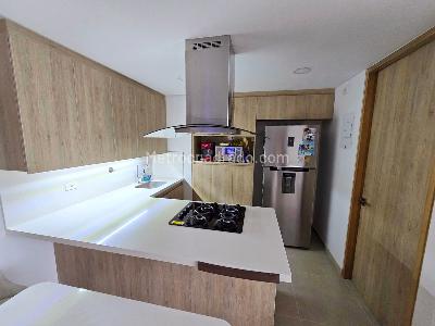 Apartamento de 3 alcobas en venta en Las Palmas, Medellín, 78 m² · foto 8 de 18