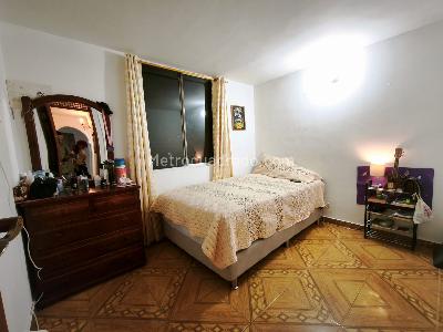 Apartamento de 3 alcobas en venta en Villanueva, Medellín, 50 m² · foto 10 de 12