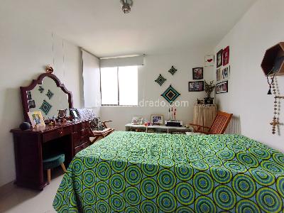 Apartamento de 3 alcobas en venta en El Poblado Loma Del Indio, Medellín, 74 m² · foto 13 de 15