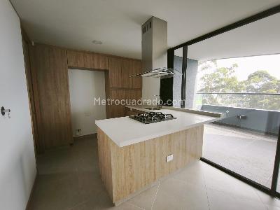 Apartamento de 3 alcobas en venta en Las Palmas, Medellín, 101 m² · foto 4 de 18