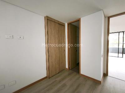 Apartamento de 3 alcobas en venta en Las Palmas, Medellín, 101 m² · foto 9 de 18