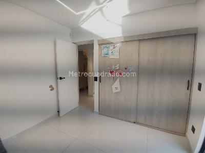 Casa de 3 alcobas en venta en Poblado San Lucas, Medellín, 269 m² · foto 17 de 20