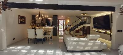 Casa de 3 alcobas en venta en Poblado San Lucas, Medellín, 269 m² · foto 3 de 20