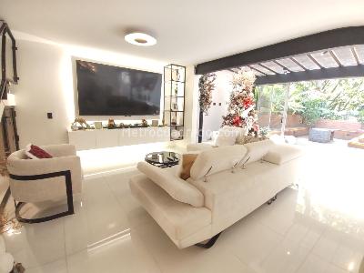 Casa de 3 alcobas en venta en Poblado San Lucas, Medellín, 269 m² · foto 5 de 20