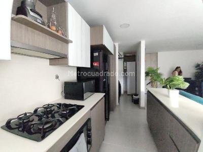 Apartamento de 3 alcobas en venta en Envigado, 101 m² · foto 5 de 13