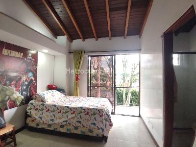 Casa en venta en Loma De Las Brujas, Envigado · foto 15 de 20