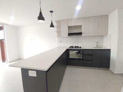 Apartamento en venta en Ub Magallanes, Itagüí · foto 2 de 11