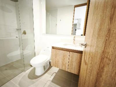 Apartamento de 2 alcobas en venta en San Nicolás, Rionegro, 74 m² · foto 12 de 20