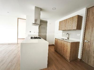 Apartamento de 2 alcobas en venta en San Nicolás, Rionegro, 74 m² · foto 4 de 20