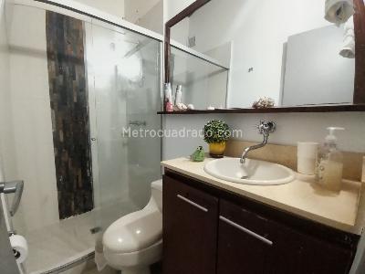 Apartamento de 3 alcobas en venta en Envigado, 61 m² · foto 12 de 17