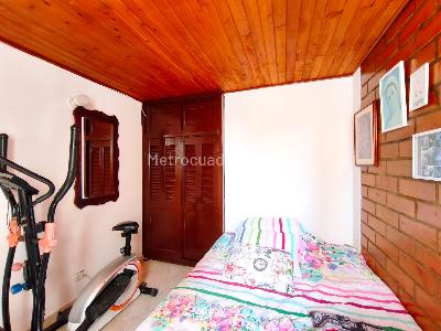 Apartamento de 3 alcobas en venta en La Cabañita, Bello, 63 m² · foto 13 de 16