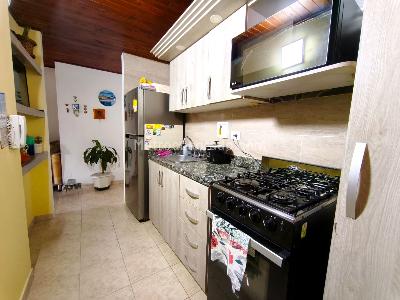 Apartamento de 3 alcobas en venta en La Cabañita, Bello, 63 m² · foto 8 de 16