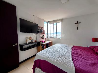 Apartamento en venta en Loma Del Indio, Medellín · foto 17 de 19