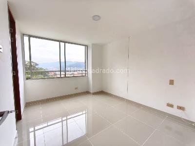 Apartamento en venta en Loma Del Indio, Medellín · foto 13 de 14