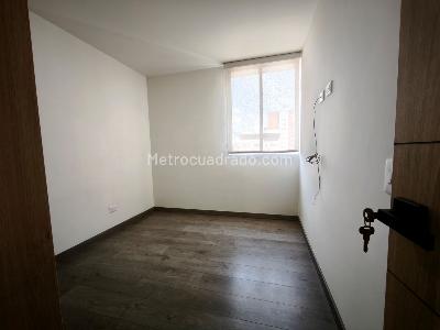 Apartamento de 3 alcobas en venta en Los Colores, Medellín, 95 m² · foto 10 de 19