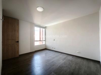 Apartamento de 3 alcobas en venta en Los Colores, Medellín, 95 m² · foto 15 de 19