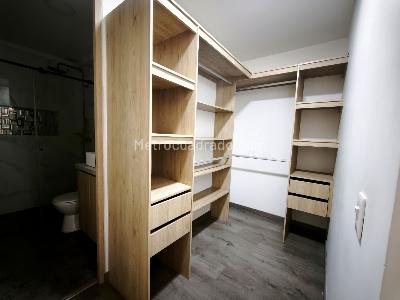 Apartamento de 3 alcobas en venta en Los Colores, Medellín, 95 m² · foto 17 de 19