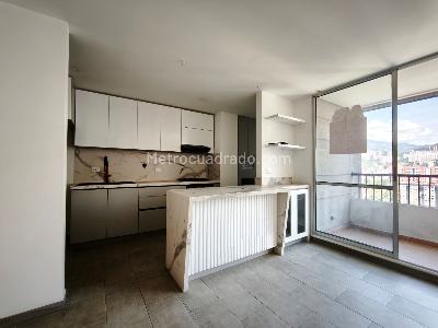 Apartamento de 3 alcobas en venta en Los Colores, Medellín, 95 m² · foto 5 de 19