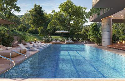 Apartamento en venta en Altos Del Poblado, Medellín · foto 7 de 18