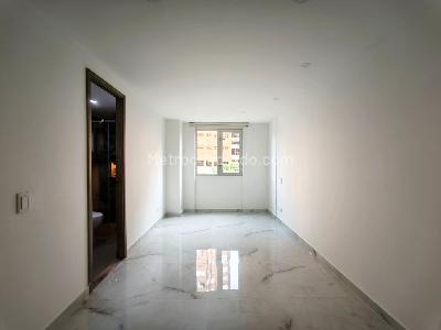 Apartamento de 2 alcobas en venta en El Poblado Loma Del Indio, Medellín, 58 m² · foto 12 de 15