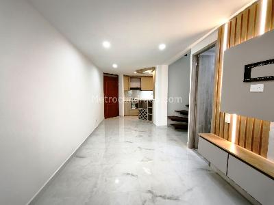 Apartamento de 2 alcobas en venta en El Poblado Loma Del Indio, Medellín, 58 m² · foto 3 de 15