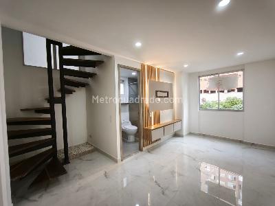 Apartamento de 2 alcobas en venta en El Poblado Loma Del Indio, Medellín, 58 m² · foto 9 de 15