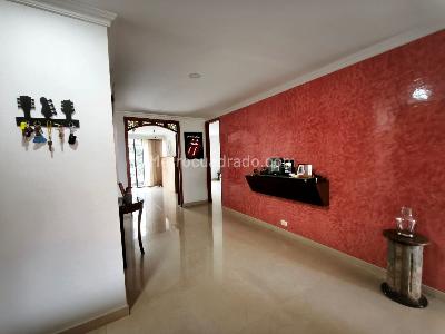 Apartamento de 4 alcobas en venta en El Poblado Loma De Los Parra, Medellín, 145 m² · foto 9 de 19