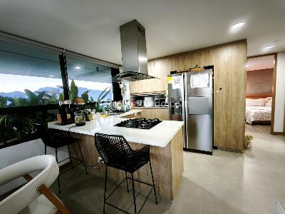 Apartamento de 3 alcobas en venta en Alto De Las Palmas, Medellín, 112 m² · foto 4 de 18