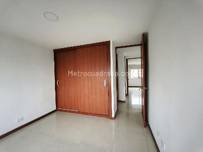Apartamento de 4 alcobas en venta en Sector Ceylan, Medellín, 137 m² · foto 12 de 20