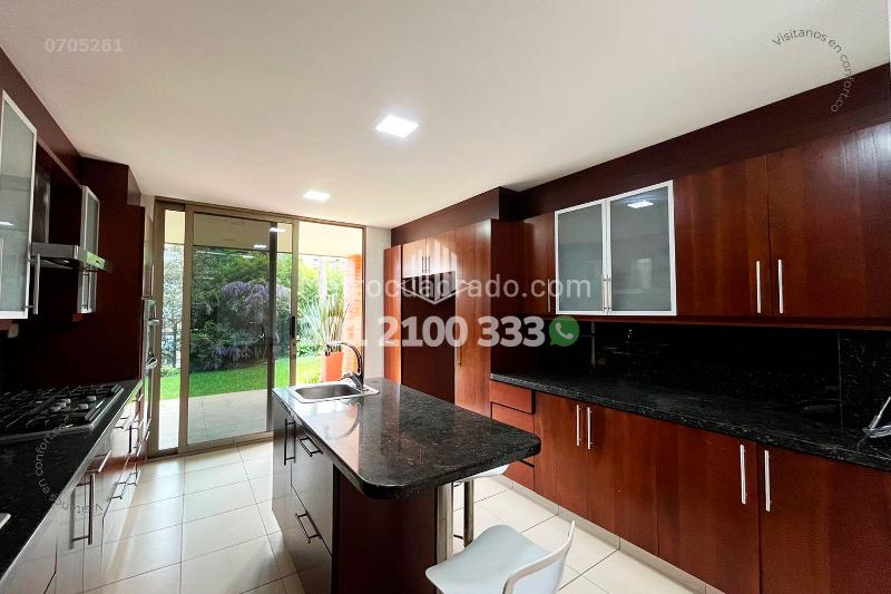 Casa – Medellín, El Tesoro, El Poblado - Más