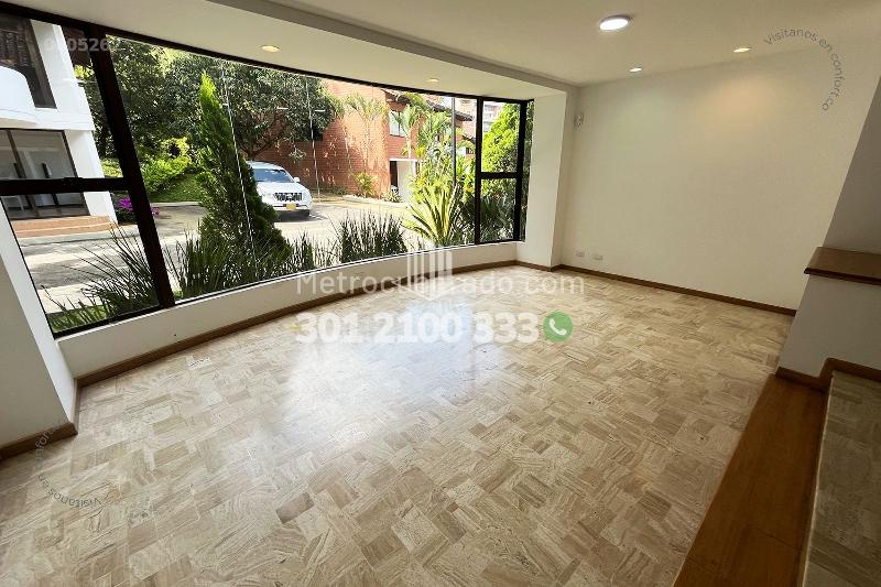 Casa en Arriendo, Abadía, Envigado - Więcej