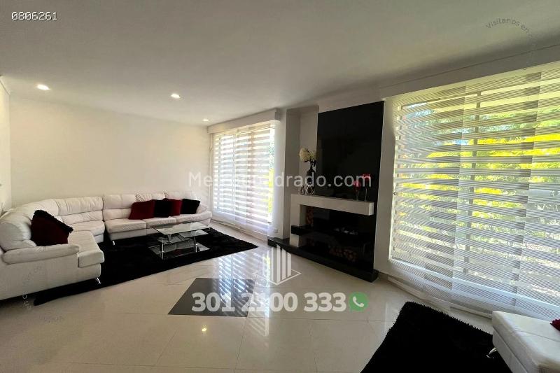 Casa – Medellín, Altos del Poblado, El Poblado - Vista 3