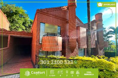 Casa – Medellín, Altos del Poblado, El Poblado