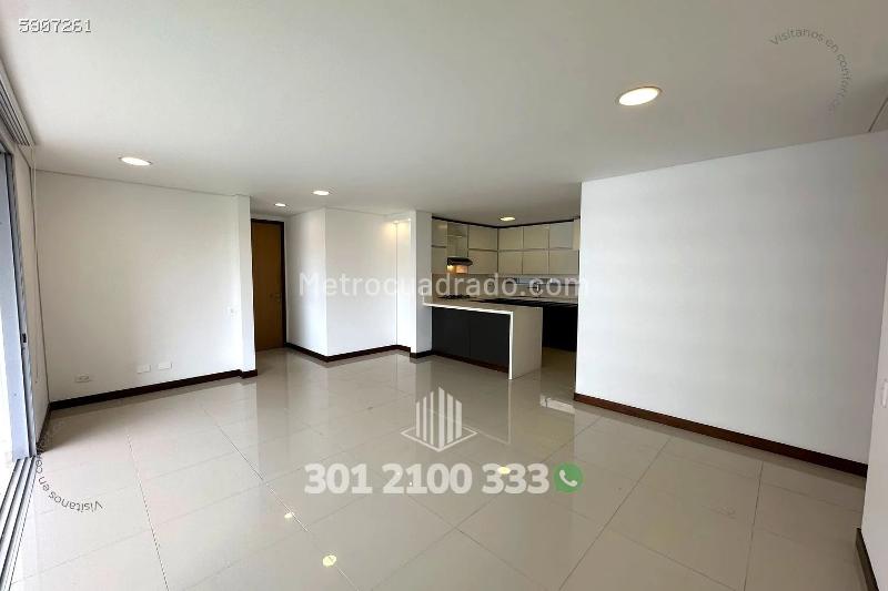 Piso – Medellín, Los Balsos Numero 1, El Poblado - Vista 3