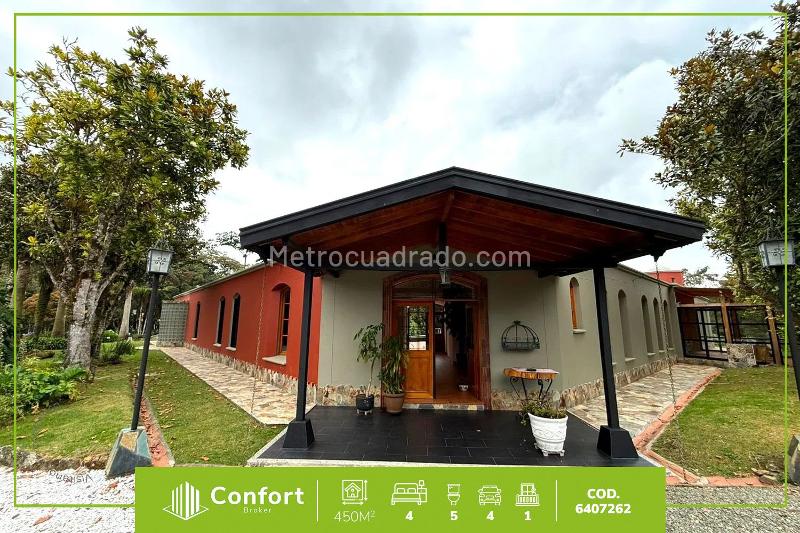 Casa – Envigado, Valle de Aburrá - Vista 2