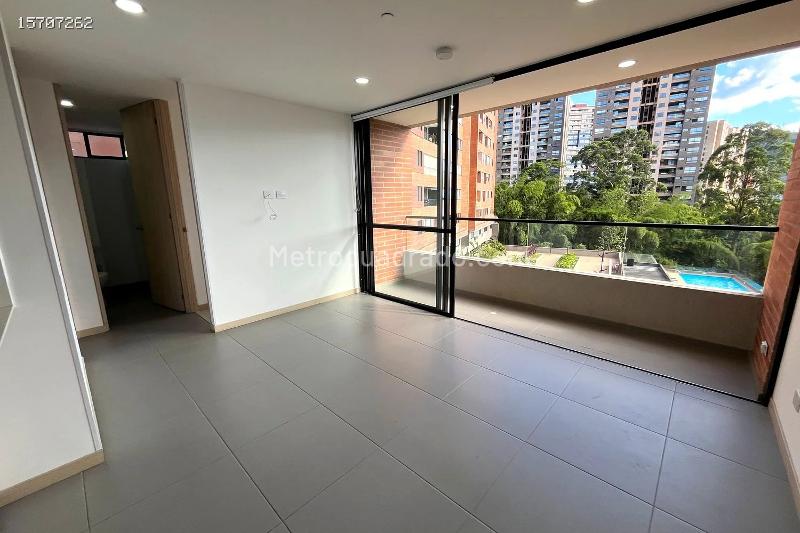 Piso – Envigado, Valle de Aburrá - Vista 2