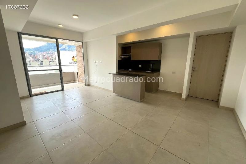 Piso – Envigado, Valle de Aburrá - Vista 2