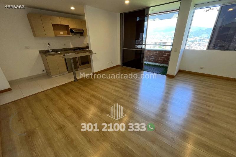 Piso – Envigado, Uribe Angel, Valle de Aburrá - Vista 3