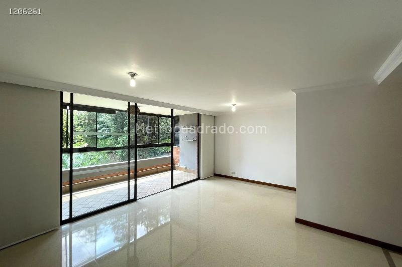 Piso – Medellín, Los Naranjos, El Poblado - Vista 2