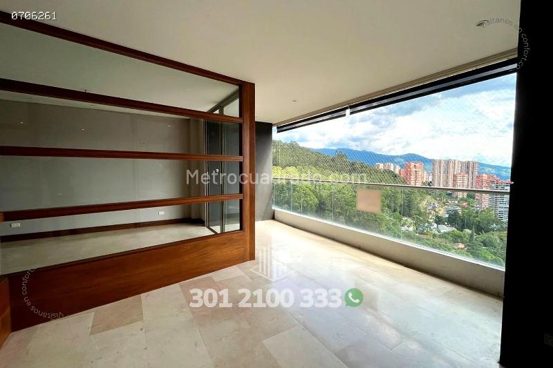 Piso – Medellín - Más