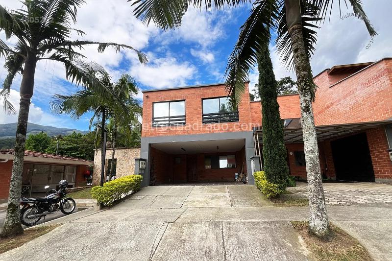 Casa – Envigado - Vista 2