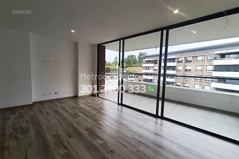 Exclusive 2BR Apartment for Rent in El Retiro - 3