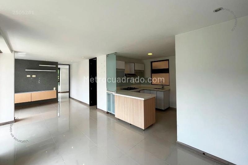 Piso – Medellín, Las Lomas Numero 2, El Poblado - Vista 2