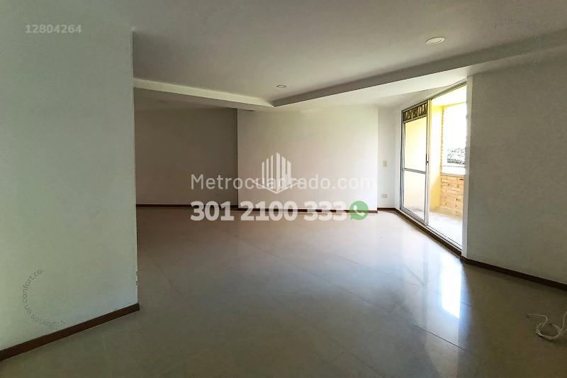 Piso – Sabaneta, San Isidro - Más