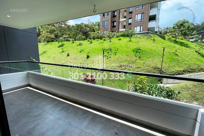 Luxury 2BR Apartment for Rent in El Retiro - 4