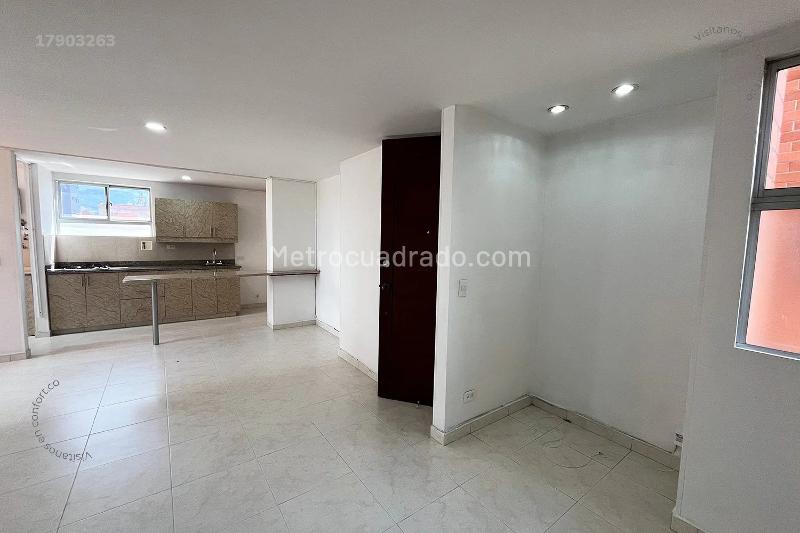 Piso – Comuna 12 - La América, La Floresta, La América - Vista 2