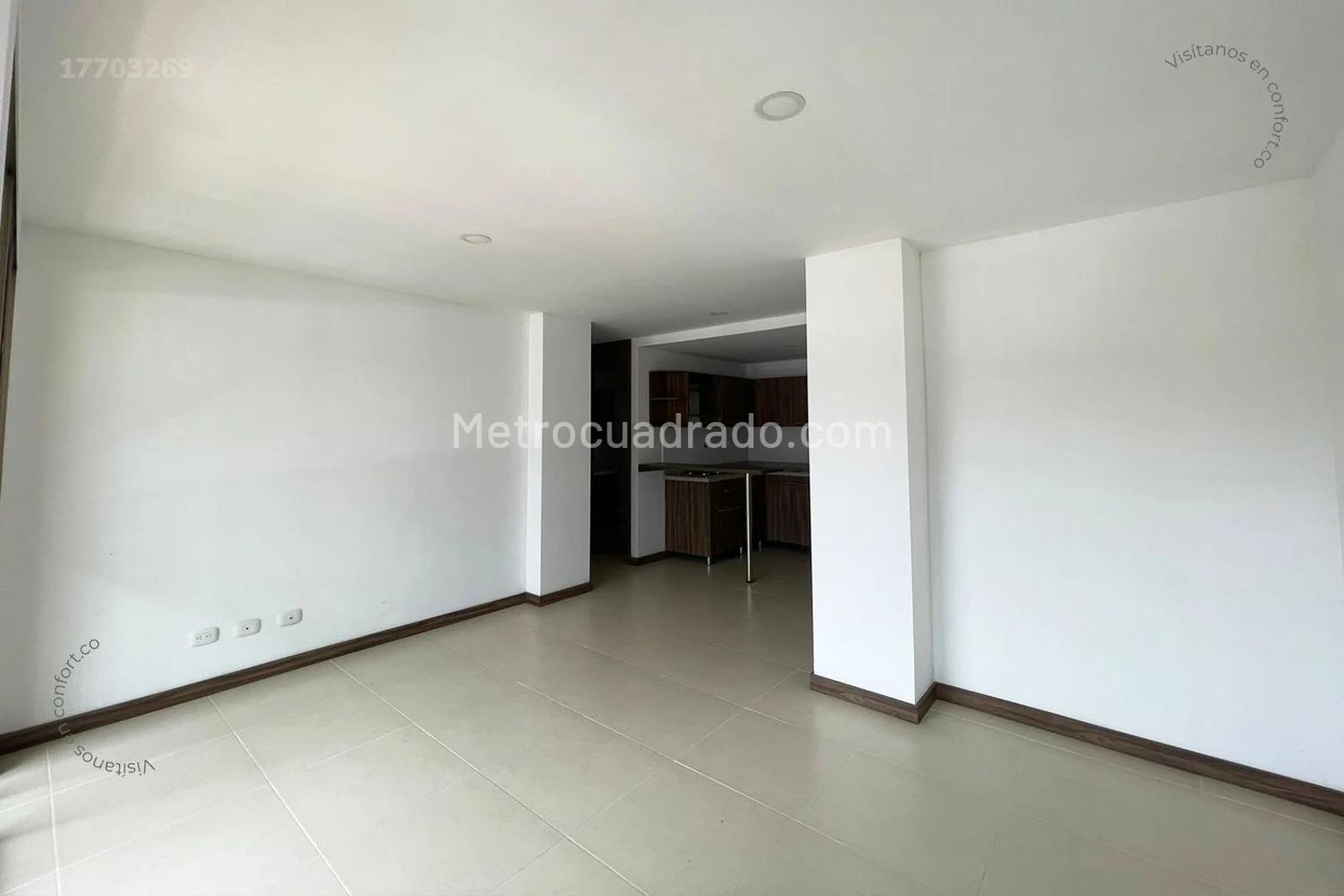Apartamento de 3 habitaciones en venta en La Cruz, Medellín — imagen 1 de 20