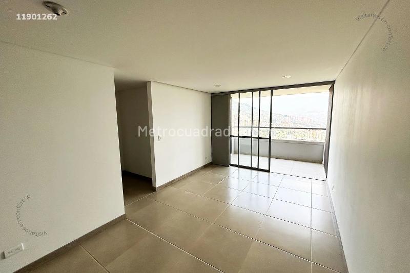 Piso – Envigado, Valle de Aburrá - Vista 2